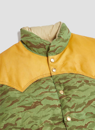 Rocky Mountain Featherbed x Nigel Cabourn Down Vest Mountain Camo in Green