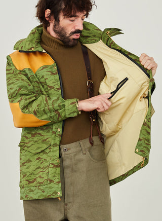 Rocky Mountain Featherbed x Nigel Cabourn Mountain Parka Mountain Camo in Green